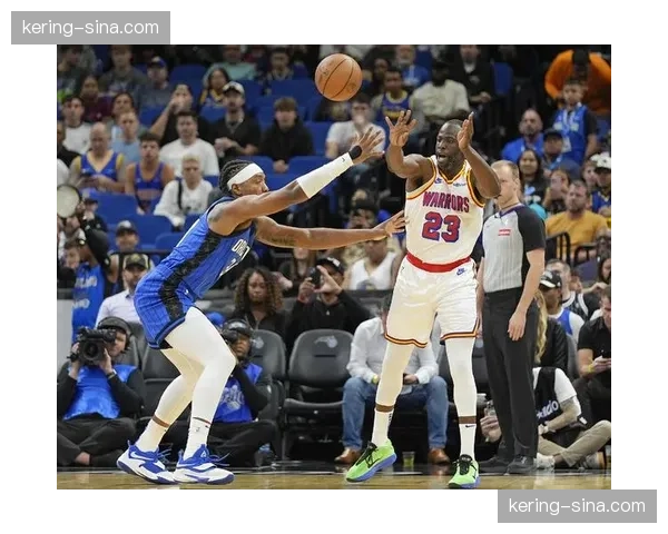 魔术遭遇两连败排名下滑 班凯罗24分但出现9次失误