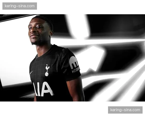 西汉姆联防守反击效率评估 库杜斯速度考验维拉防线回追